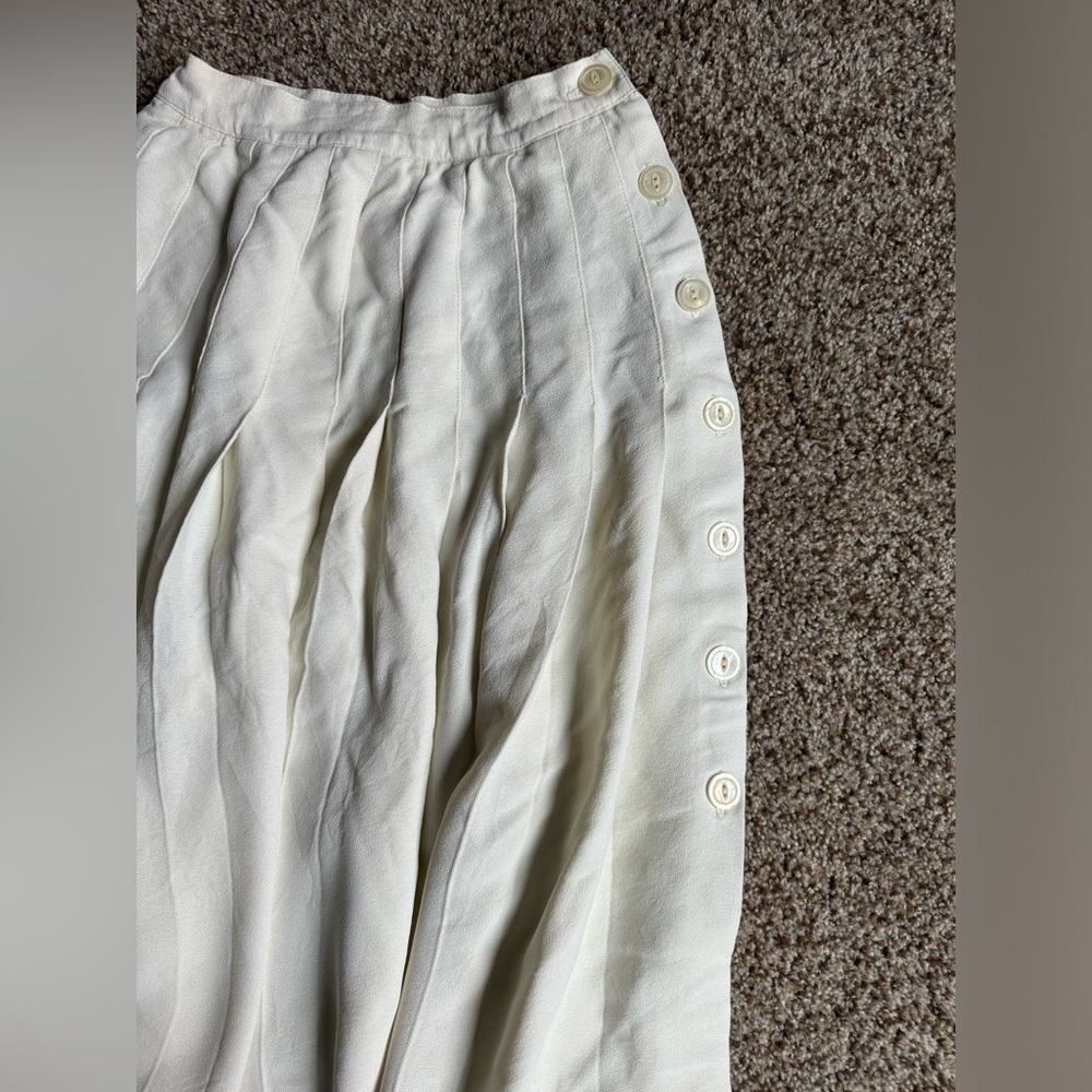 Vintage Anne Klein II White Long Skirt with Buttons - Picture 7 of 10